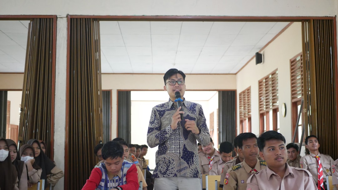 confident speaker presenting